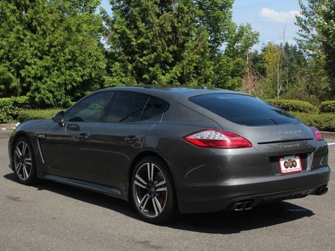 Used 2013 Porsche Panamera GTS image 5