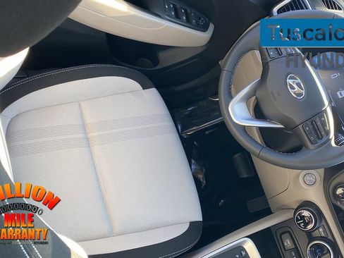 New 2026 Hyundai Venue SEL image 29