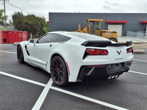 Used 2017 Chevrolet Corvette Grand Sport RWD image 26