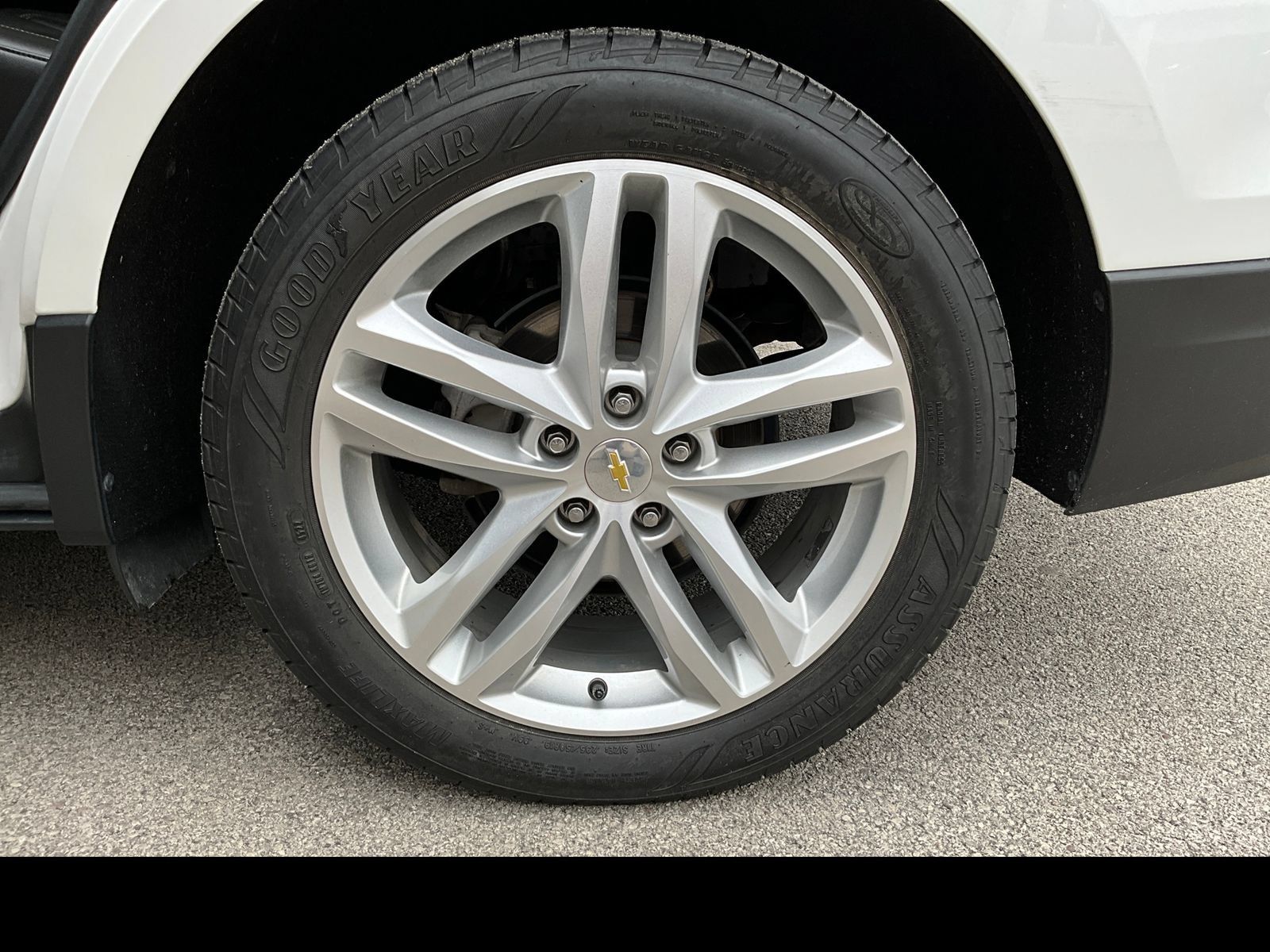 Used 2020 Chevrolet Equinox Premier AWD/4WD image 21