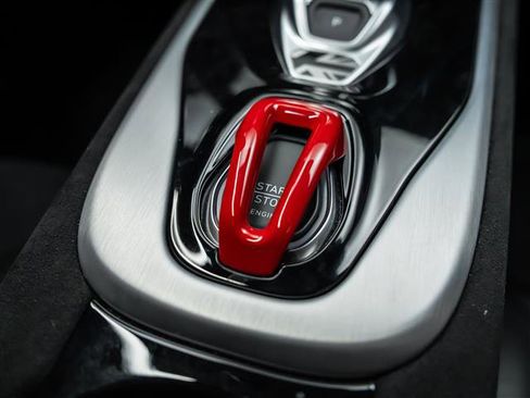 Used 2025 Lotus Emira RWD image 22
