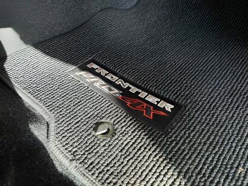 New 2025 Nissan Frontier PRO-4X w/ Pro Premium Package image 16