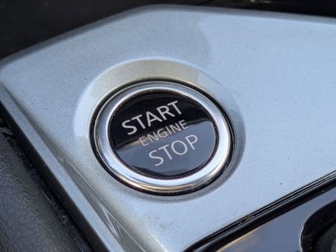 Used 2023 Nissan Altima 2.5 SV image 19