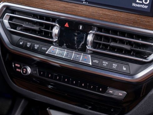 Used 2023 BMW X3 xDrive30i w/ Premium Package w/ZPA image 19