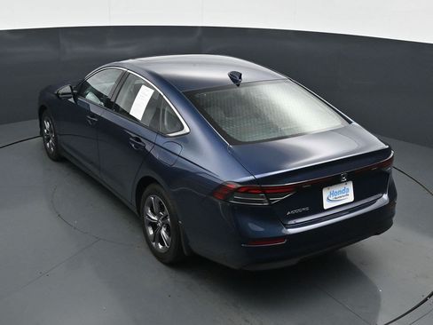 Used 2023 Honda Accord EX image 17