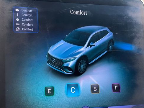 Used 2023 Mercedes-Benz EQS 450+ SUV image 33