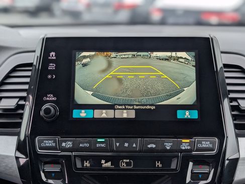 Used 2019 Honda Odyssey EX-L image 3