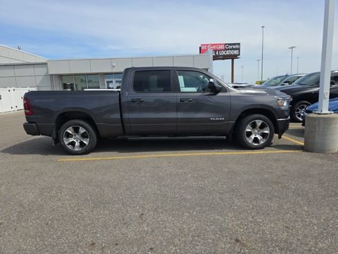 Used 2023 RAM 1500 Laramie AWD/4WD image 7
