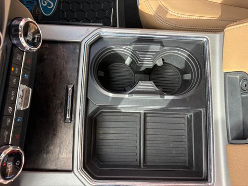 Used 2022 Ford F250 Lariat w/ Lariat Ultimate Package image 34