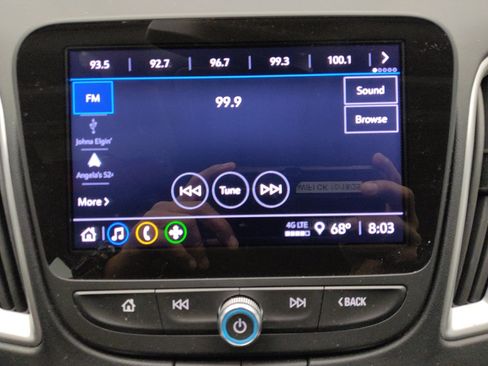 Used 2023 Chevrolet Malibu LS FWD image 25