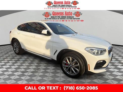 Used 2019 BMW X4 xDrive30i w/ Convenience Package image 9