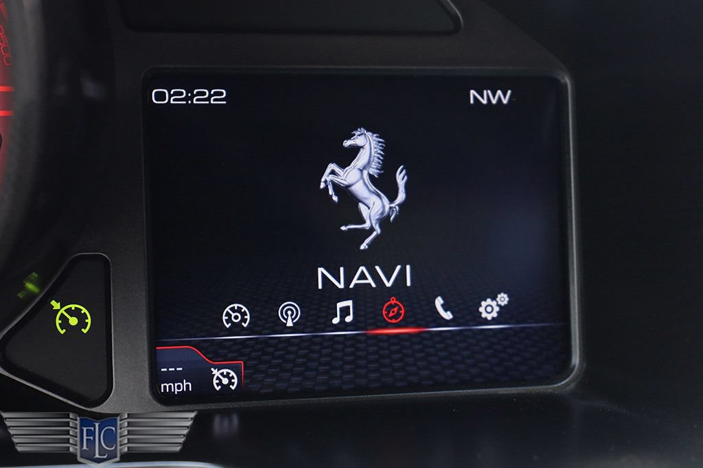 Used 2021 Ferrari 812 GTS RWD image 33