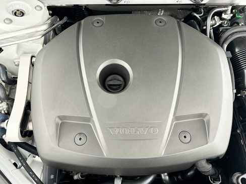 New 2025 Volvo XC90 T8 Ultra w/ Protection Package Premier image 29