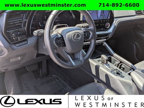 Certified 2025 Lexus TX 350 AWD w/ Technology Package image 18