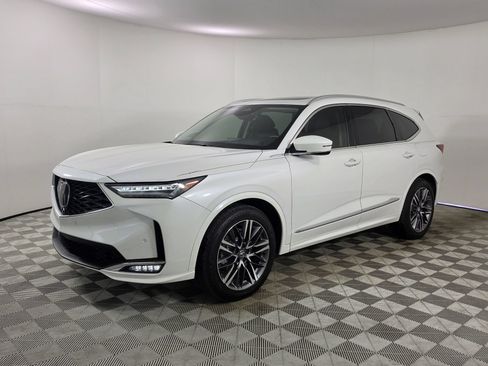 Used 2025 Acura MDX SH-AWD w/ Advance Package image 3