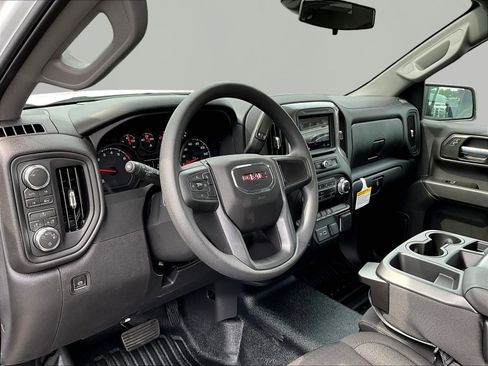 New 2026 GMC Sierra 1500 Pro AWD/4WD image 9