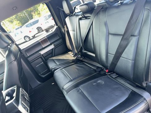 Used 2016 Ford F150 Lariat w/ Equipment Group 502A Luxury AWD/4WD image 8