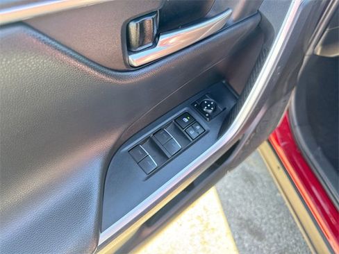 Used 2023 Toyota RAV4 Adventure image 19