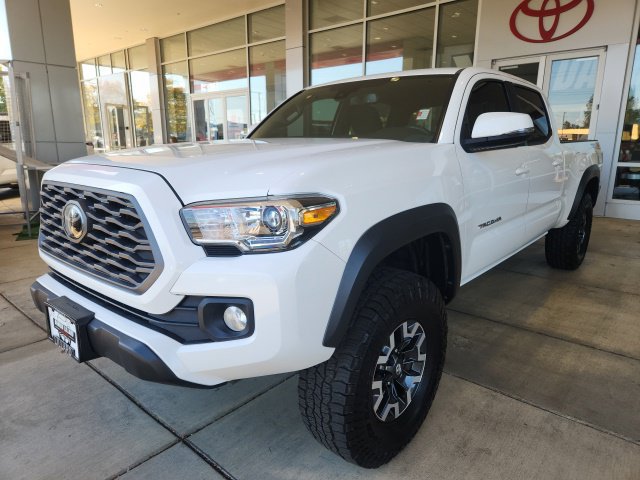 Used 2021 Toyota Tacoma TRD Off-Road AWD/4WD image 6