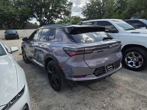 Used 2024 Chevrolet Equinox EV RS w/ LPO, All-Weather Mat Package FWD image 5