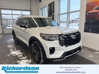 Used 2025 Ford Explorer ST-Line w/ ST-Line Street Pack