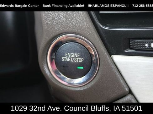 Used 2015 GMC Yukon XL Denali image 18