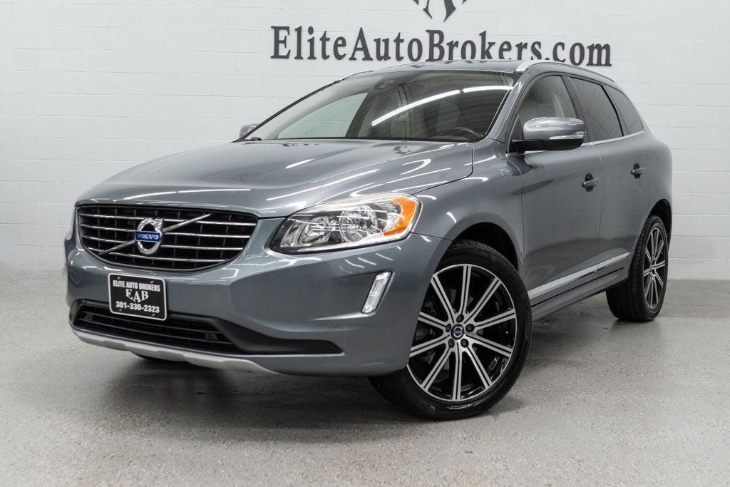 Used 2016 Volvo XC60 T5 Premier w/ Proximity Package FWD image 46