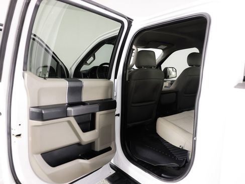 Used 2020 Ford F150 XLT w/ Equipment Group 301A Mid image 15