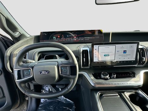 New 2027 Ford Expedition Tremor w/ Driver's Package AWD/4WD image 7