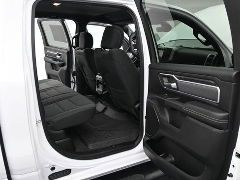 Used 2023 RAM 1500 Big Horn image 11