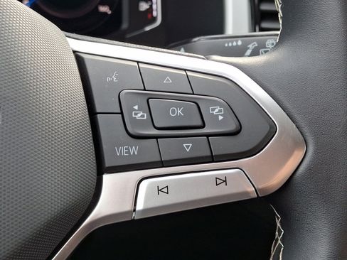 Certified 2023 Volkswagen Atlas SE image 23