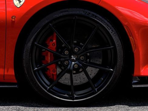 Used 2019 Ferrari 488 Pista Coupe RWD image 36