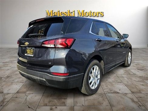 Used 2022 Chevrolet Equinox LT image 6