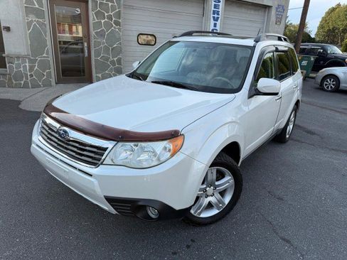 Used 2010 Subaru Forester 2.5X Premium AWD/4WD image 2