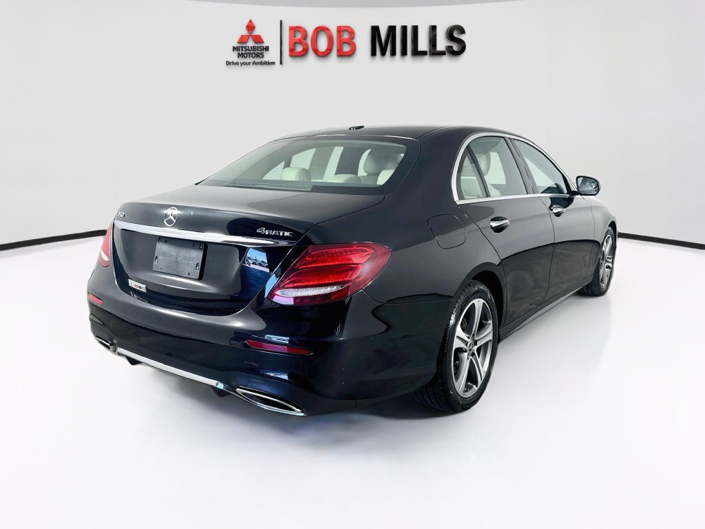 Used 2020 Mercedes-Benz E 350 4MATIC Sedan image 7