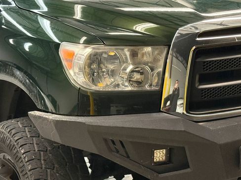 Used 2010 Toyota Tundra 4x4 Double Cab Long Bed image 6