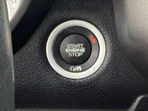 Used 2021 RAM 1500 Laramie image 19