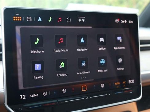 New 2025 Volkswagen ID. Buzz Pro S Plus image 16