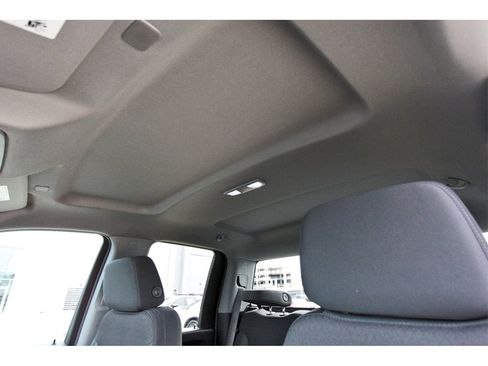 Used 2025 Chevrolet Silverado 2500 Custom w/ Custom Value Package image 28