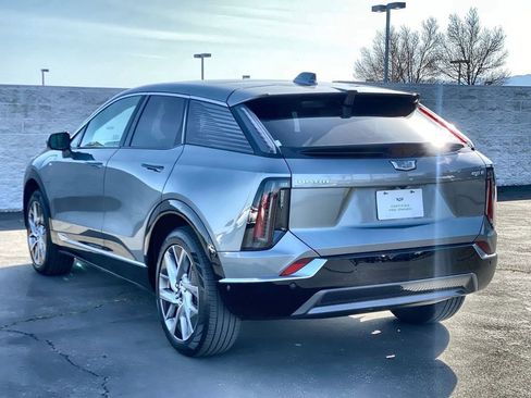 Used 2026 Cadillac Optiq Luxury 1 image 35