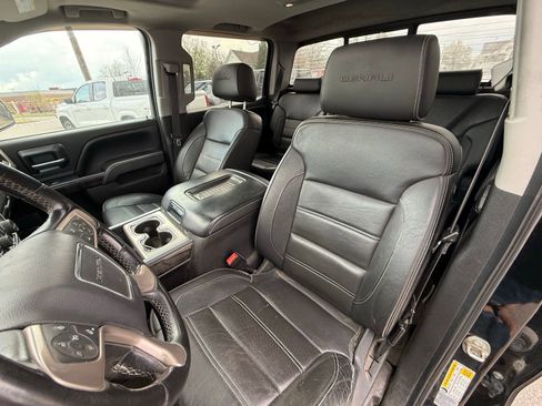 Used 2016 GMC Sierra 1500 Denali w/ Enhanced Driver Alert Package AWD/4WD image 12