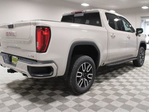 New 2026 GMC Sierra 1500 AT4 w/ AT4 Premium Package image 10