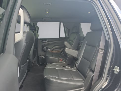 Used 2020 Chevrolet Tahoe LT AWD/4WD image 32