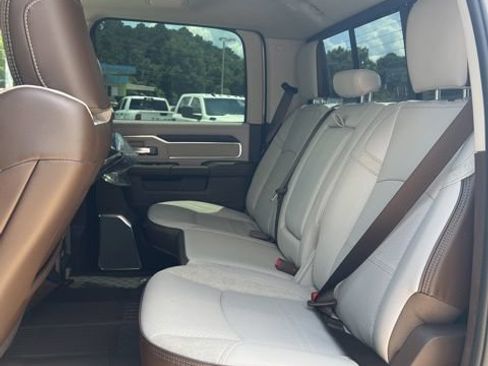 New 2026 RAM 3500 Laramie AWD/4WD image 13