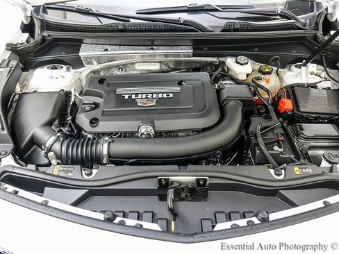 Certified 2023 Cadillac XT4 Luxury w/ Cold Weather Package image 24