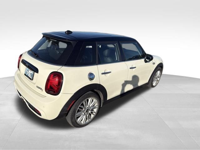 Used 2019 MINI Cooper S w/ Premium Package FWD image 2