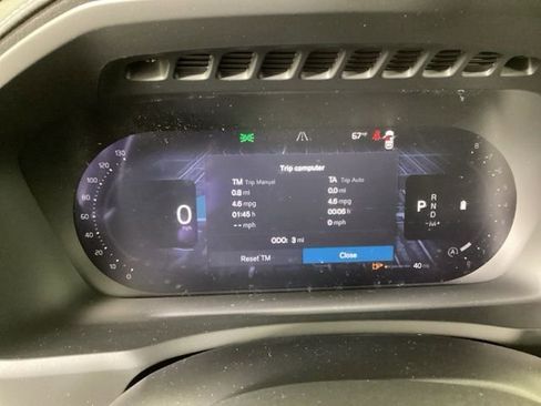 New 2026 Volvo XC90 B6 Plus w/ Protection Package Premier image 33