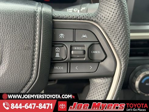 Certified 2025 Toyota Tacoma TRD Off-Road image 23