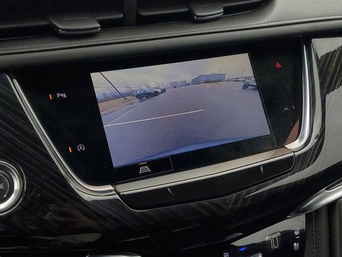 Used 2021 Cadillac XT6 Premium Luxury image 24