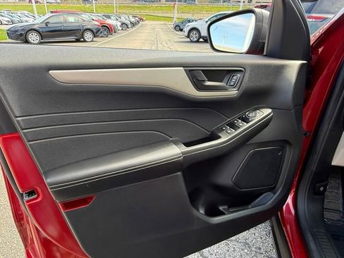 Used 2022 Ford Escape SE w/ Convenience Package AWD/4WD image 8